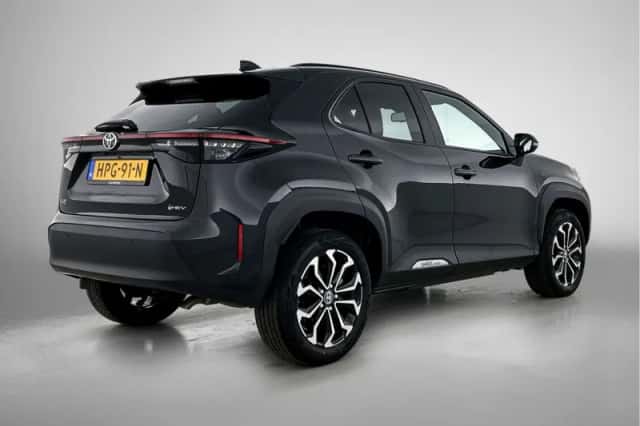 Toyota Yaris_Cross (2025) thumbnail 2
