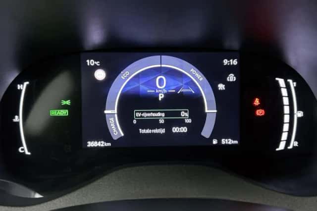 Toyota Yaris_Cross (2025) thumbnail 5