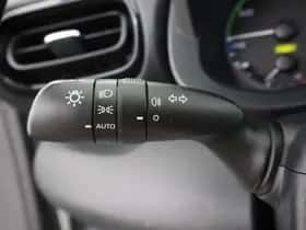 Toyota Yaris (2020) thumbnail 13
