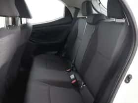 Toyota Yaris (2020) thumbnail 20