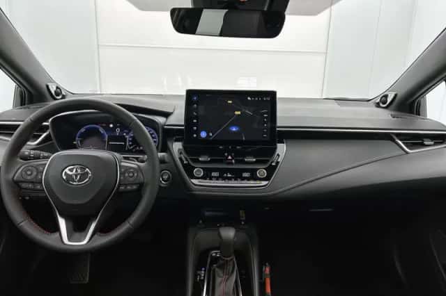 Toyota Corolla (2025) thumbnail 4