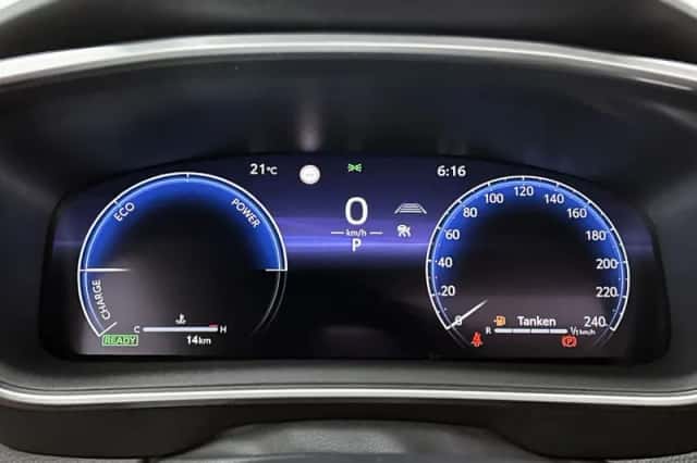 Toyota Corolla (2025) thumbnail 5