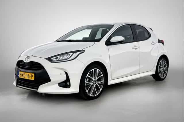 Toyota Yaris (2025) thumbnail 1