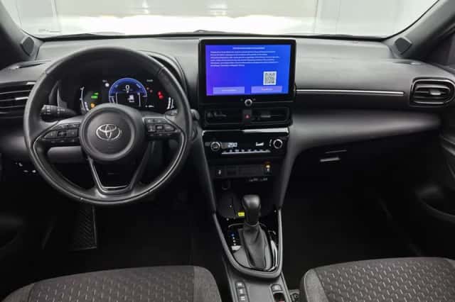 Toyota Yaris_Cross (2024) thumbnail 4