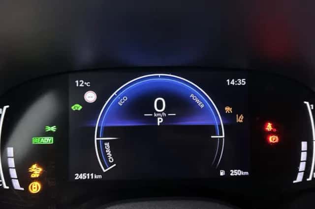Toyota Yaris_Cross (2024) thumbnail 5