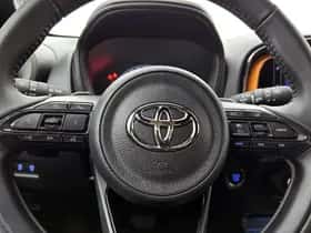 Toyota Aygo (2022) thumbnail 17