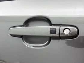 Toyota Aygo (2022) thumbnail 42