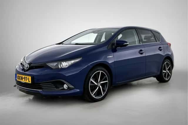 Toyota Auris (2018) thumbnail 1