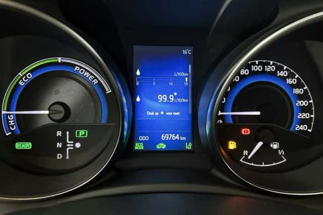 Toyota Auris (2018) thumbnail 5