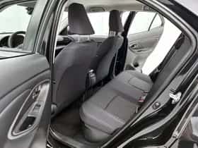Toyota Yaris_Cross (2025) thumbnail 16
