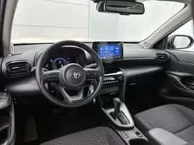 Toyota Yaris_Cross (2025) thumbnail 6