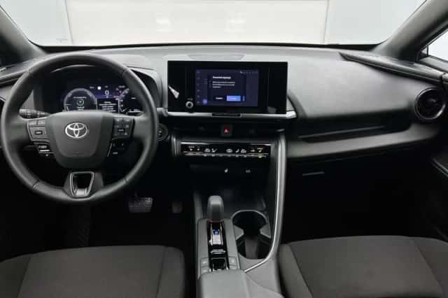 Toyota C-HR (2025) thumbnail 4