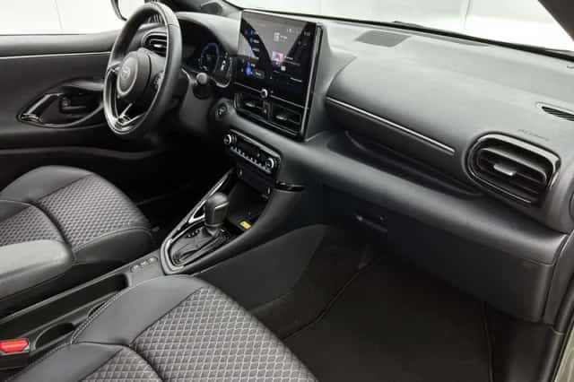Toyota Yaris (2025) thumbnail 6
