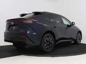 Toyota bZ4X (2026) thumbnail 2