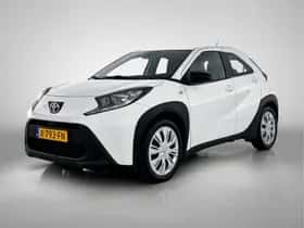 Toyota Aygo (2023) thumbnail 1