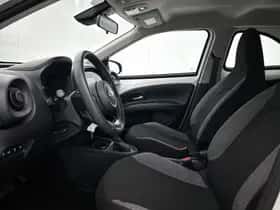 Toyota Aygo (2023) thumbnail 18