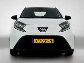 Toyota Aygo (2023) thumbnail 25