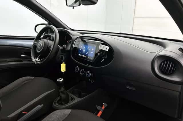 Toyota Aygo (2025) thumbnail 6