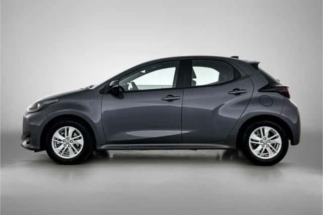 Toyota Yaris (2025) thumbnail 3