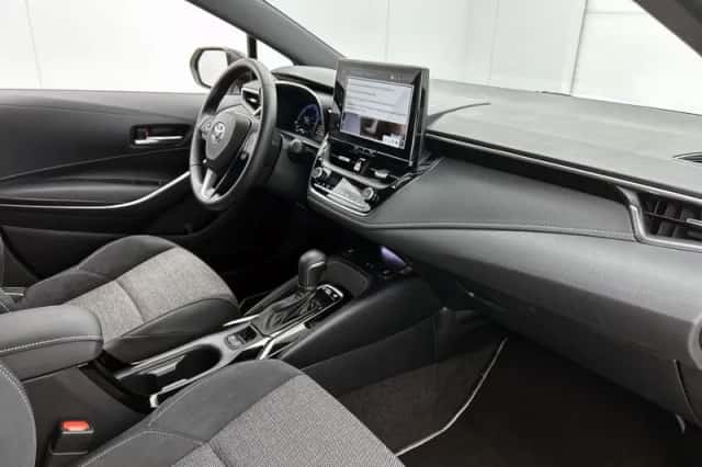 Toyota Corolla_Touring_Sports (2025) thumbnail 6