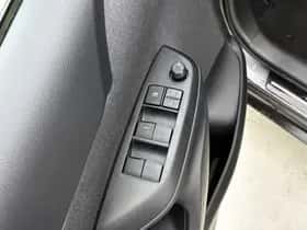 Toyota Yaris_Cross (2025) thumbnail 21