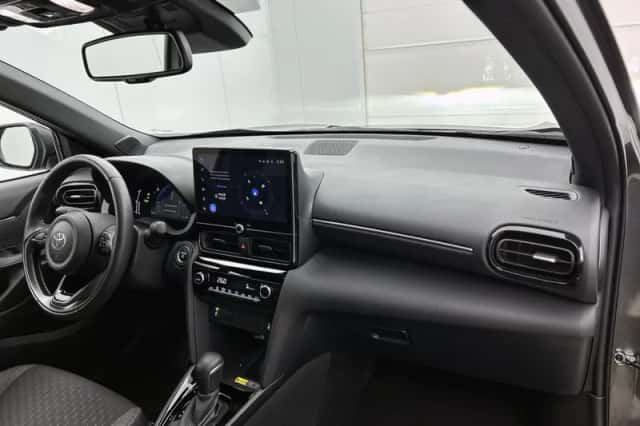 Toyota Yaris_Cross (2025) thumbnail 5