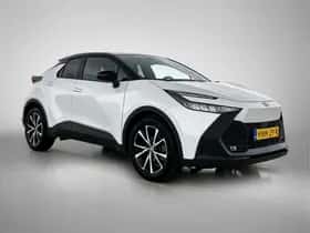 Toyota C-HR (2025) thumbnail 12