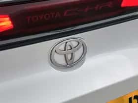 Toyota C-HR (2025) thumbnail 18