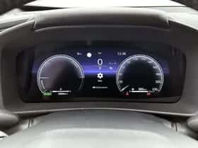 Toyota C-HR (2025) thumbnail 5