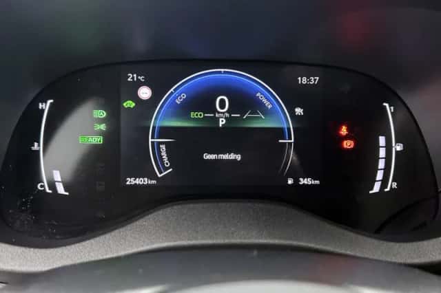 Toyota Yaris_Cross (2025) thumbnail 5
