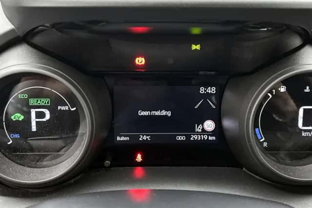 Toyota Yaris (2023) thumbnail 5