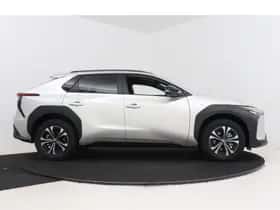 Toyota bZ4X (2025) thumbnail 14