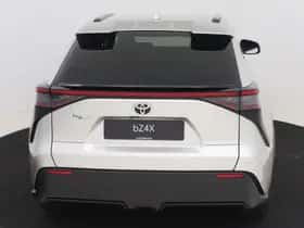 Toyota bZ4X (2025) thumbnail 25