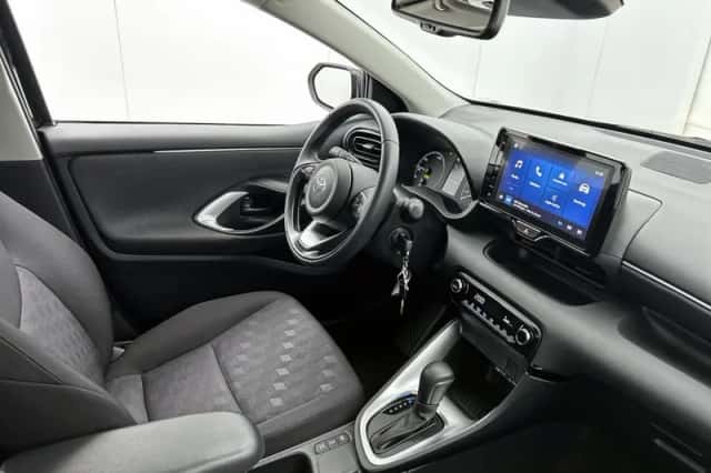 Toyota Yaris (2025) thumbnail 6