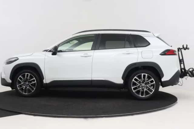 Toyota Corolla_Cross (2026) thumbnail 3