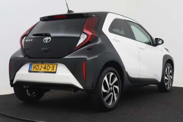 Toyota Aygo (2025) thumbnail 2