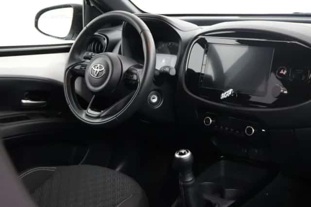 Toyota Aygo (2025) thumbnail 4