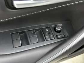 Toyota Corolla_Touring_Sports (2025) thumbnail 22