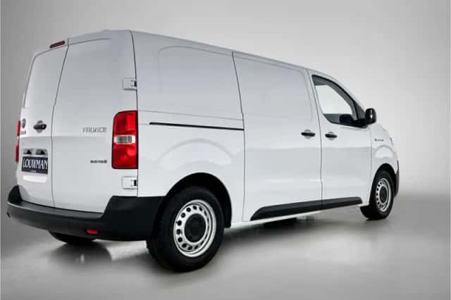 Toyota Proace (2024) thumbnail 2