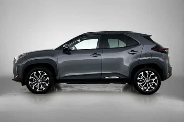 Toyota Yaris_Cross (2025) thumbnail 3