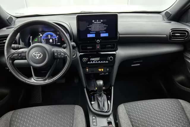 Toyota Yaris_Cross (2025) thumbnail 4