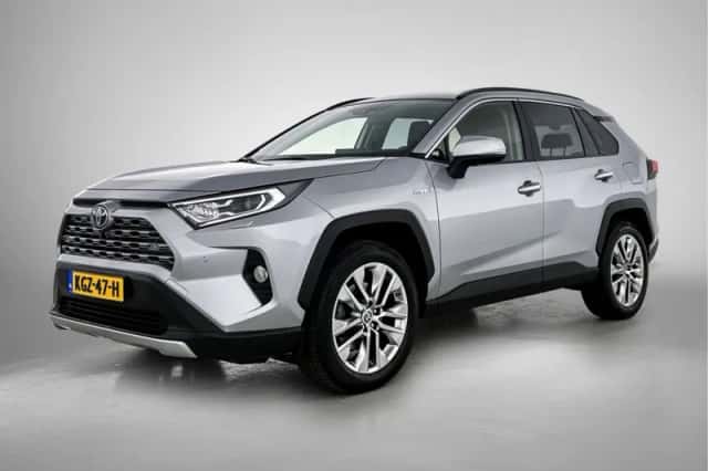 Toyota RAV4 (2021) thumbnail 1