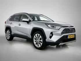 Toyota RAV4 (2021) thumbnail 12