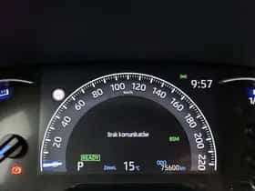 Toyota RAV4 (2021) thumbnail 5