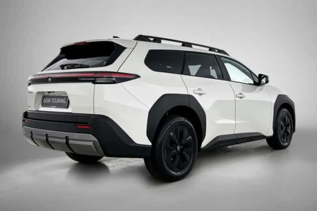 Toyota bZ4X (2026) thumbnail 2