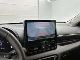 Toyota Yaris (2025) thumbnail 8