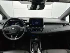 Toyota Corolla (2022) thumbnail 4