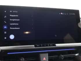 Toyota C-HR (2025) thumbnail 8