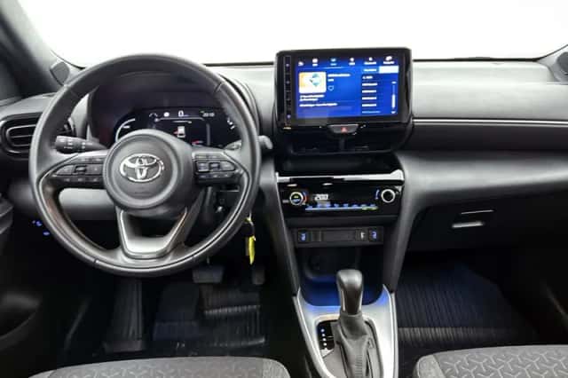 Toyota Yaris_Cross (2023) thumbnail 4