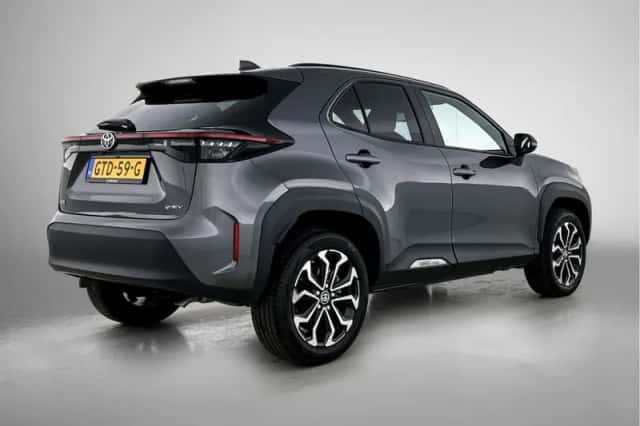 Toyota Yaris_Cross (2024) thumbnail 2